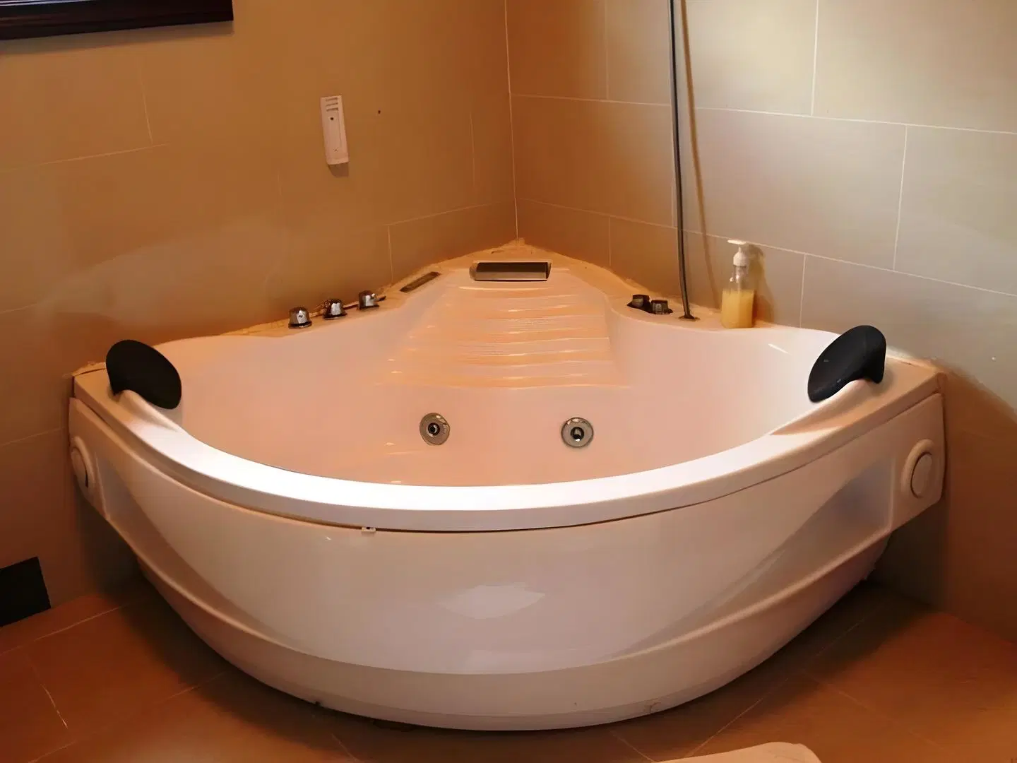 Le Bonheur Villa HEALTH_BEAUTY