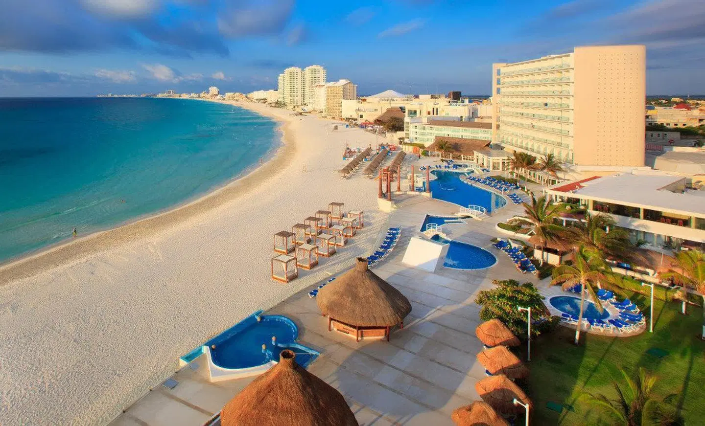 Krystal Cancun Strand
