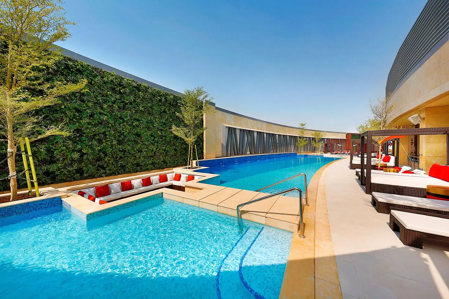 AlRayyan Hotel Doha, Curio Collection by Hilton OUTDOOR_POOL