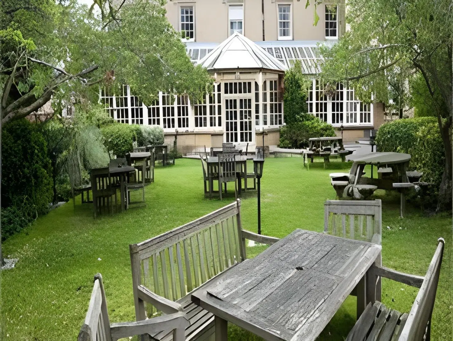 The Manor Garten