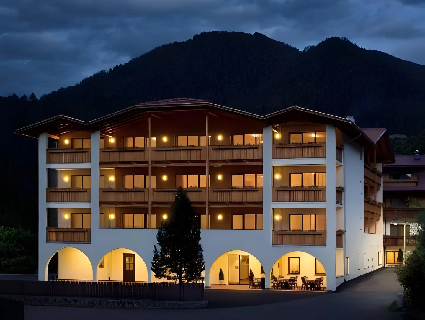 Wirtshaushotel Alpenrose EXTERIOR