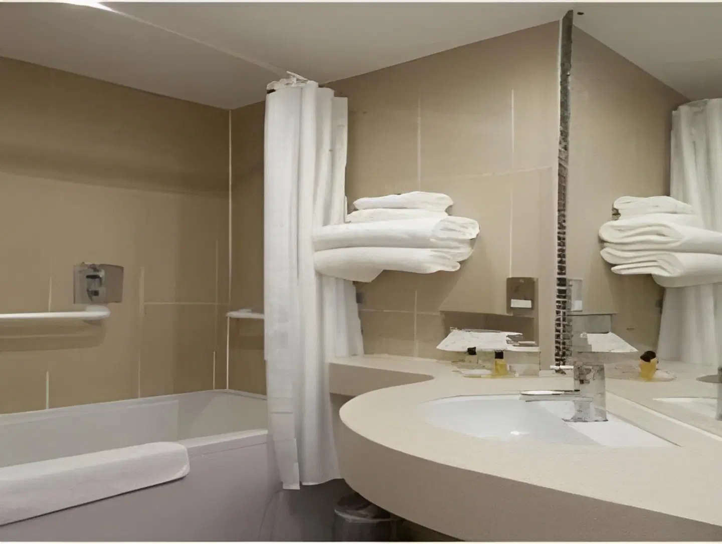 Future Inn Bristol Badezimmer