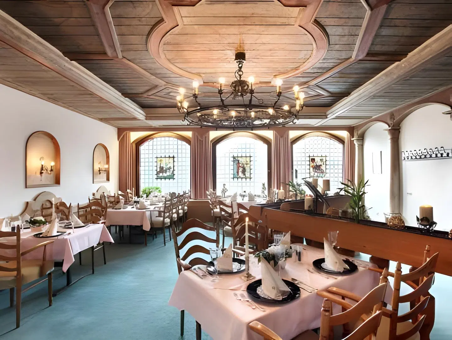 Kaiserpfalz Restaurant