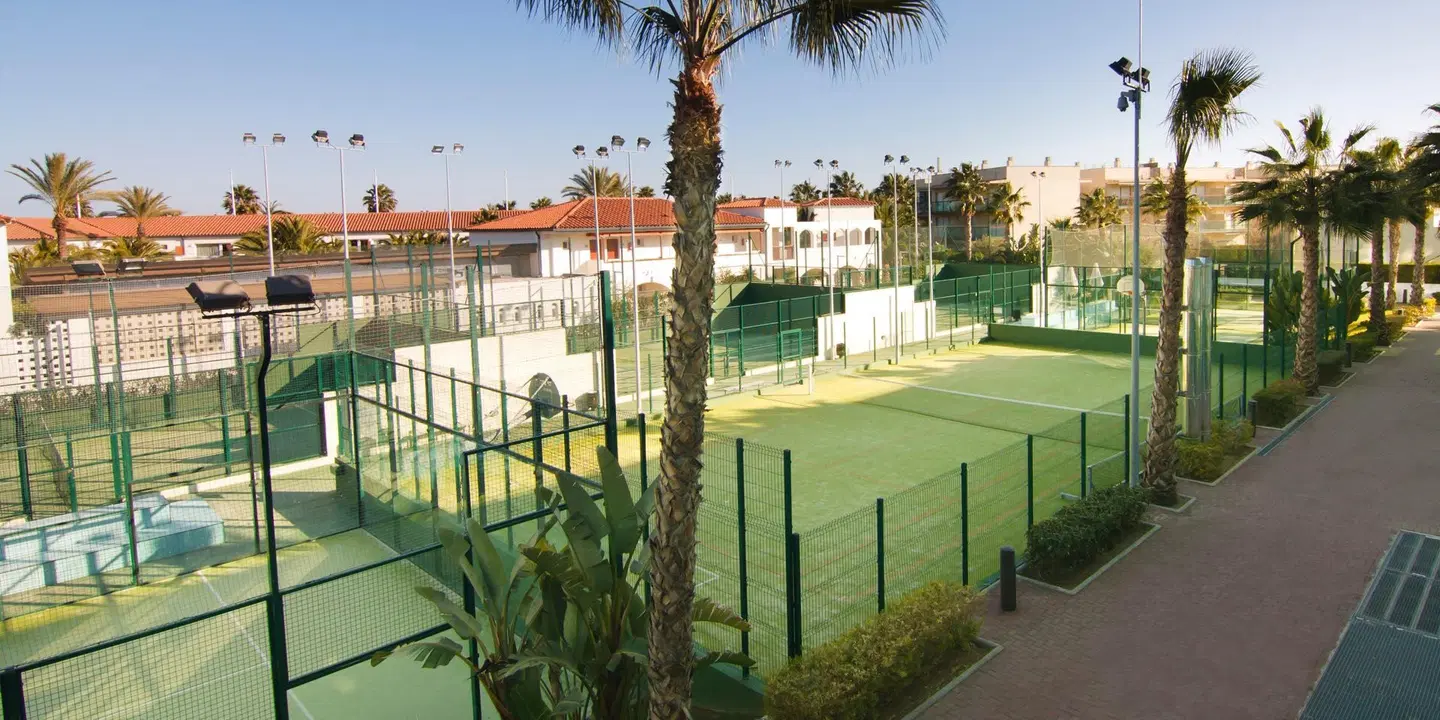 Estival Park Apartments OUTDOOR_POOL