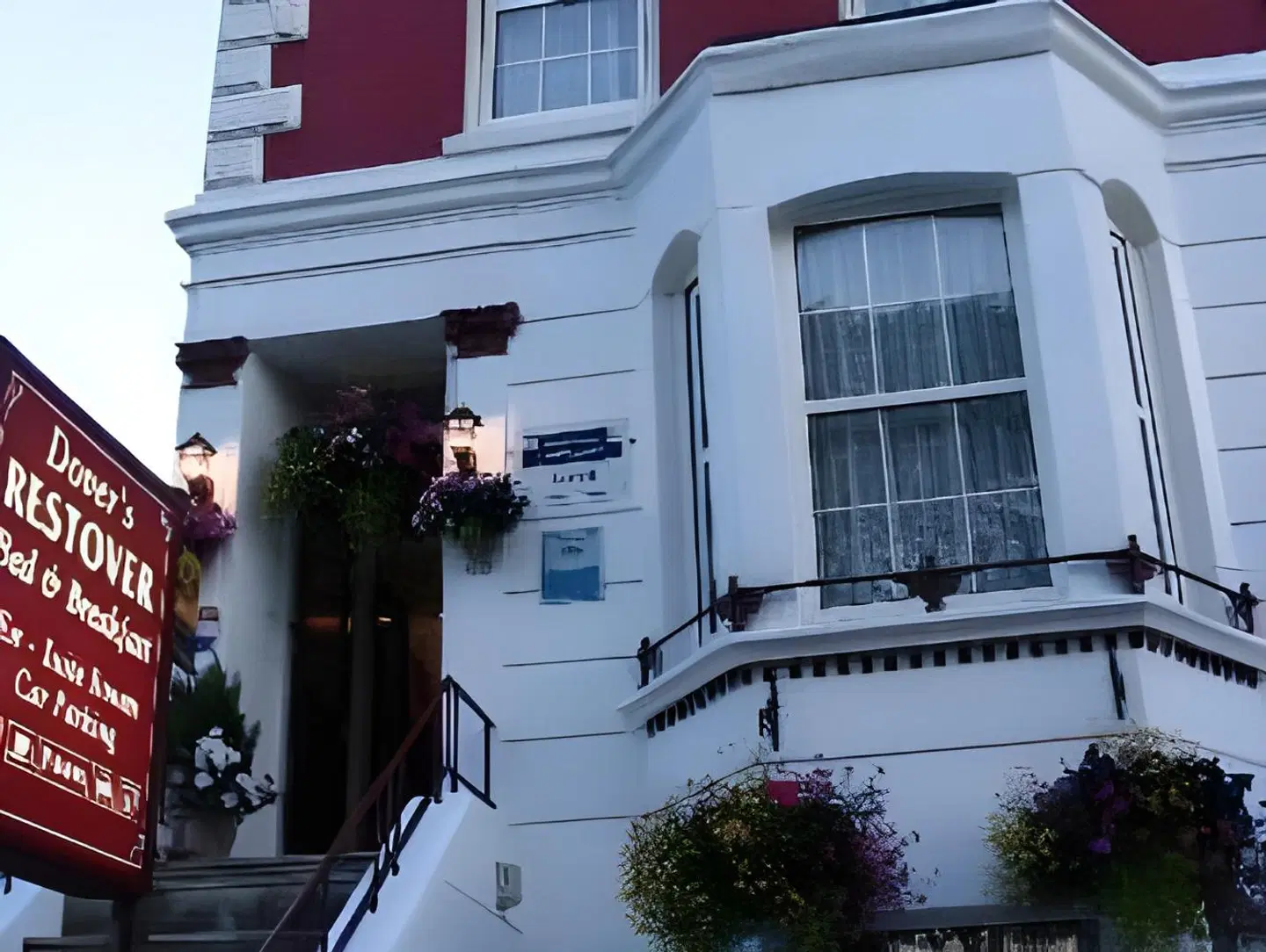 Dover's Restover Bed & Breakfast EXTERIOR
