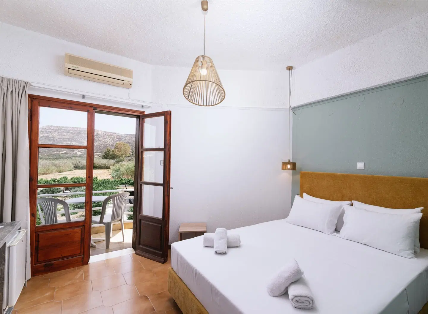 Elea Terra ROOM_EXAMPLE