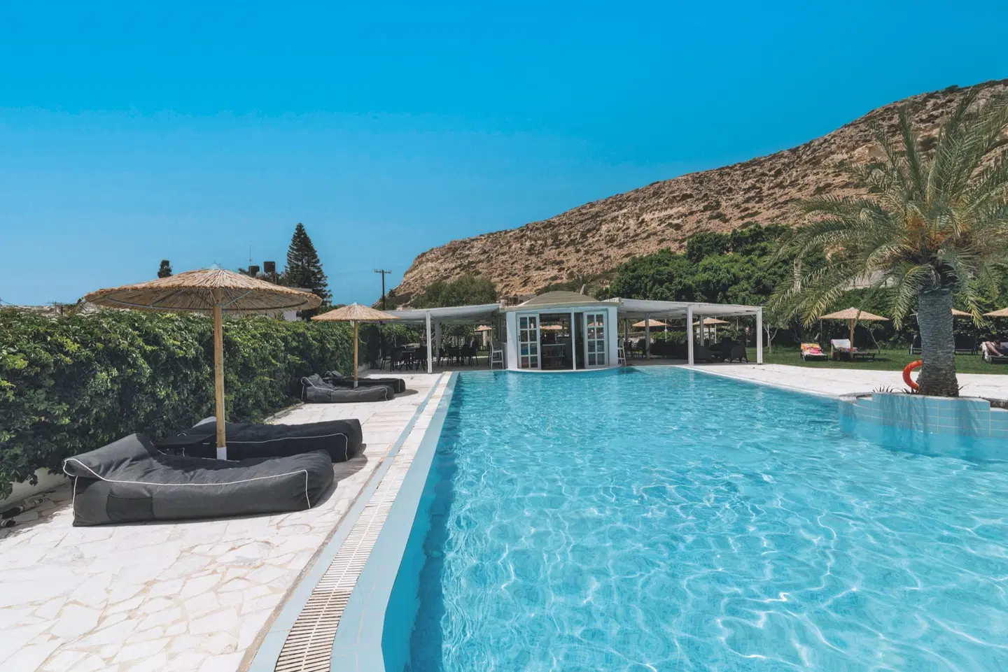 Elea Terra OUTDOOR_POOL