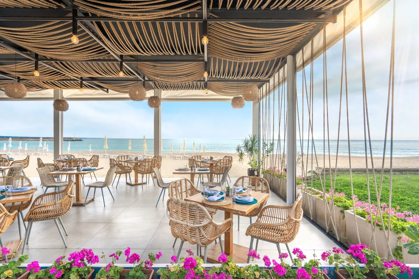 GRIFID Encanto Beach Terrasse