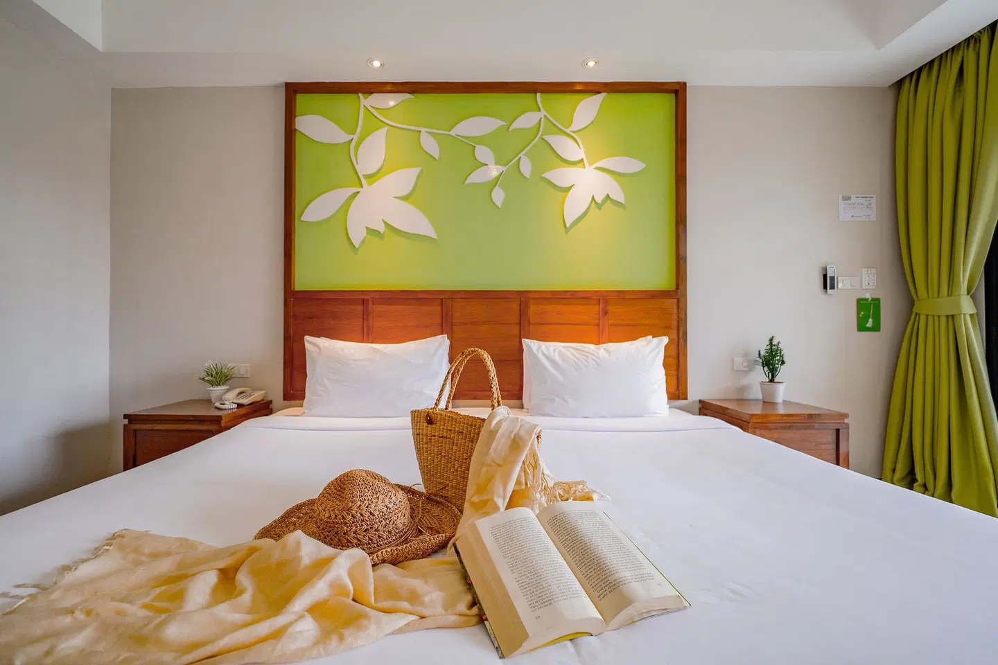 The Leaf Oceanside ROOM_EXAMPLE