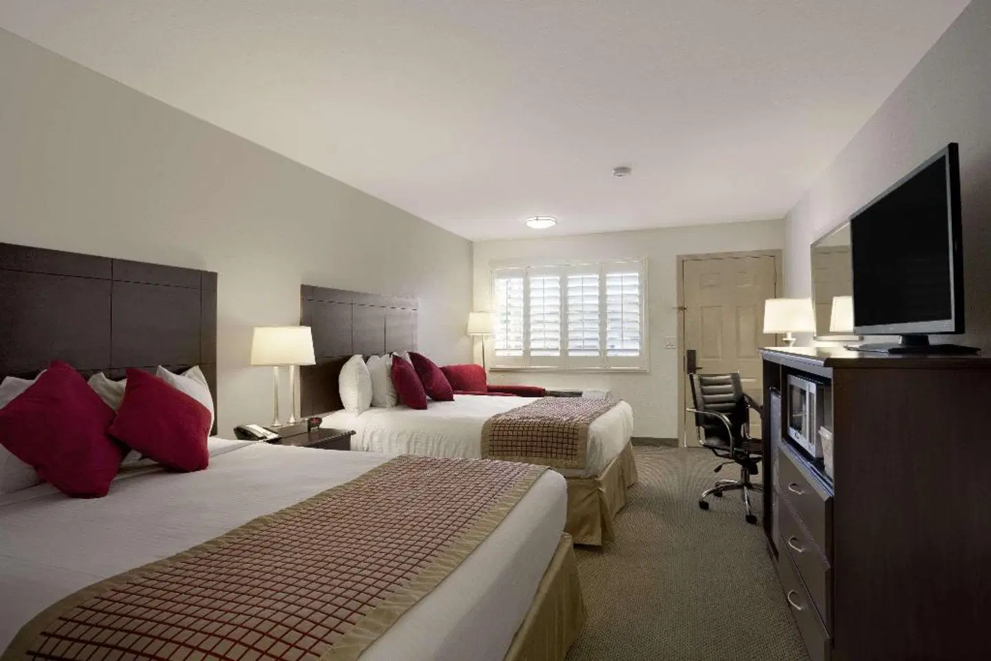 Ramada by Wyndham Tempe/At Arizona Mills Mall ROOM_EXAMPLE