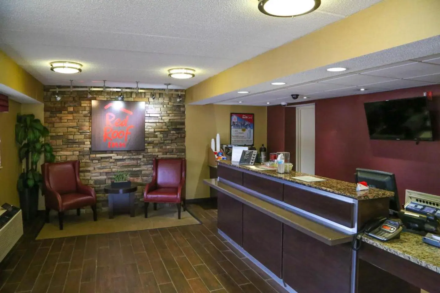Red Roof Inn Greenville LOUNGE_LOBBY