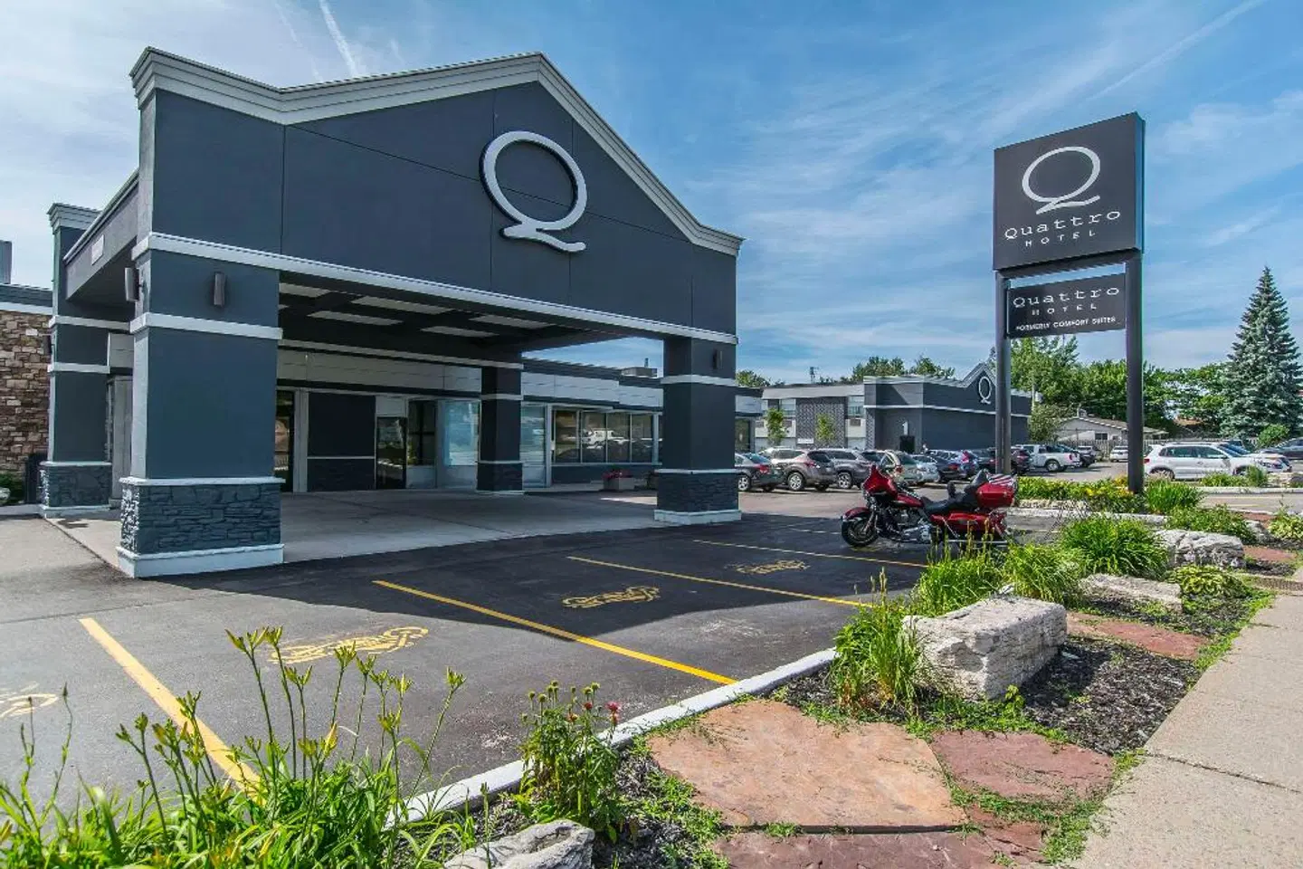Quattro Hotel & Conf. Centre, Ascend Hotel Collection EXTERIOR