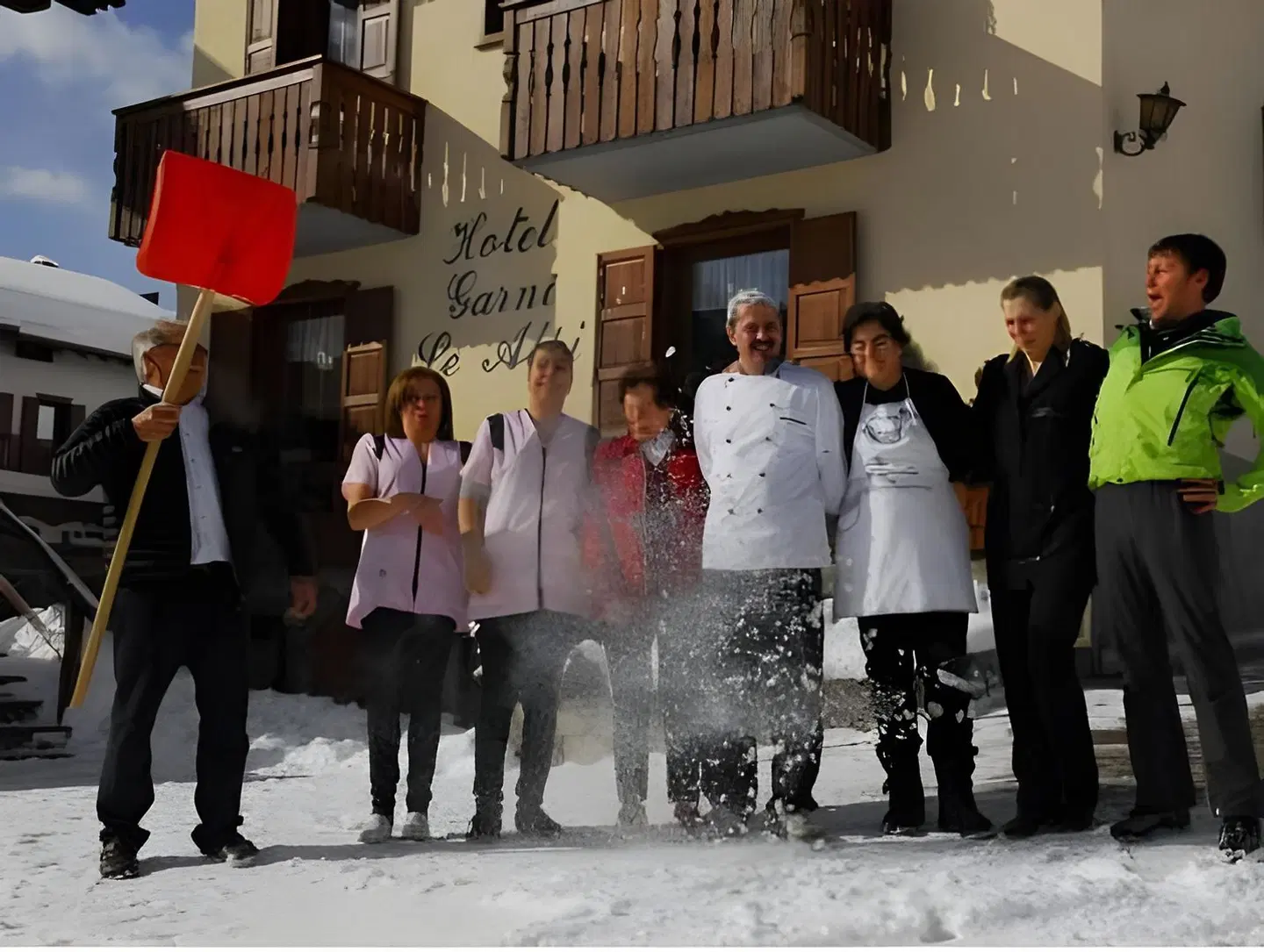 Le Alpi PEOPLE