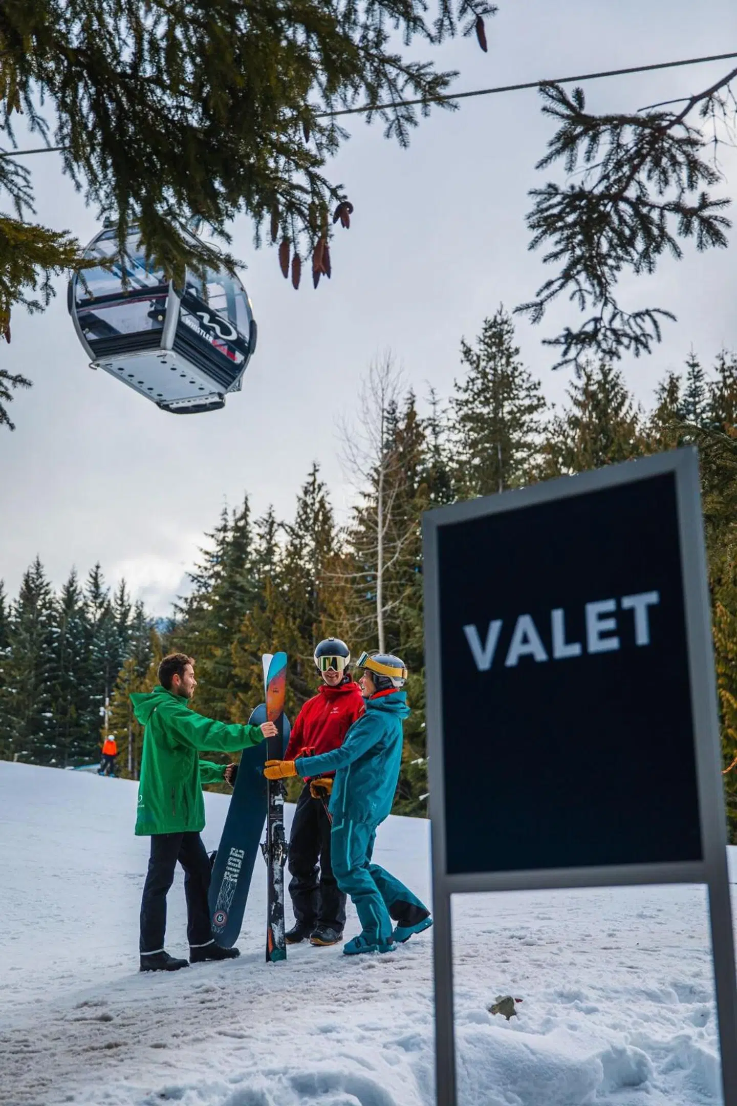 BLACKCOMB SPRINGS SUITES BY CLIQUE SPORTS_AND_LEISURE