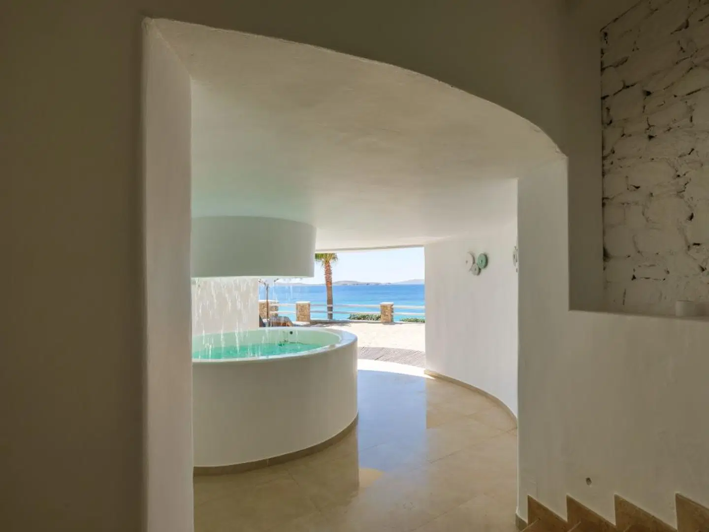 Anax Resort and Spa BATHROOM