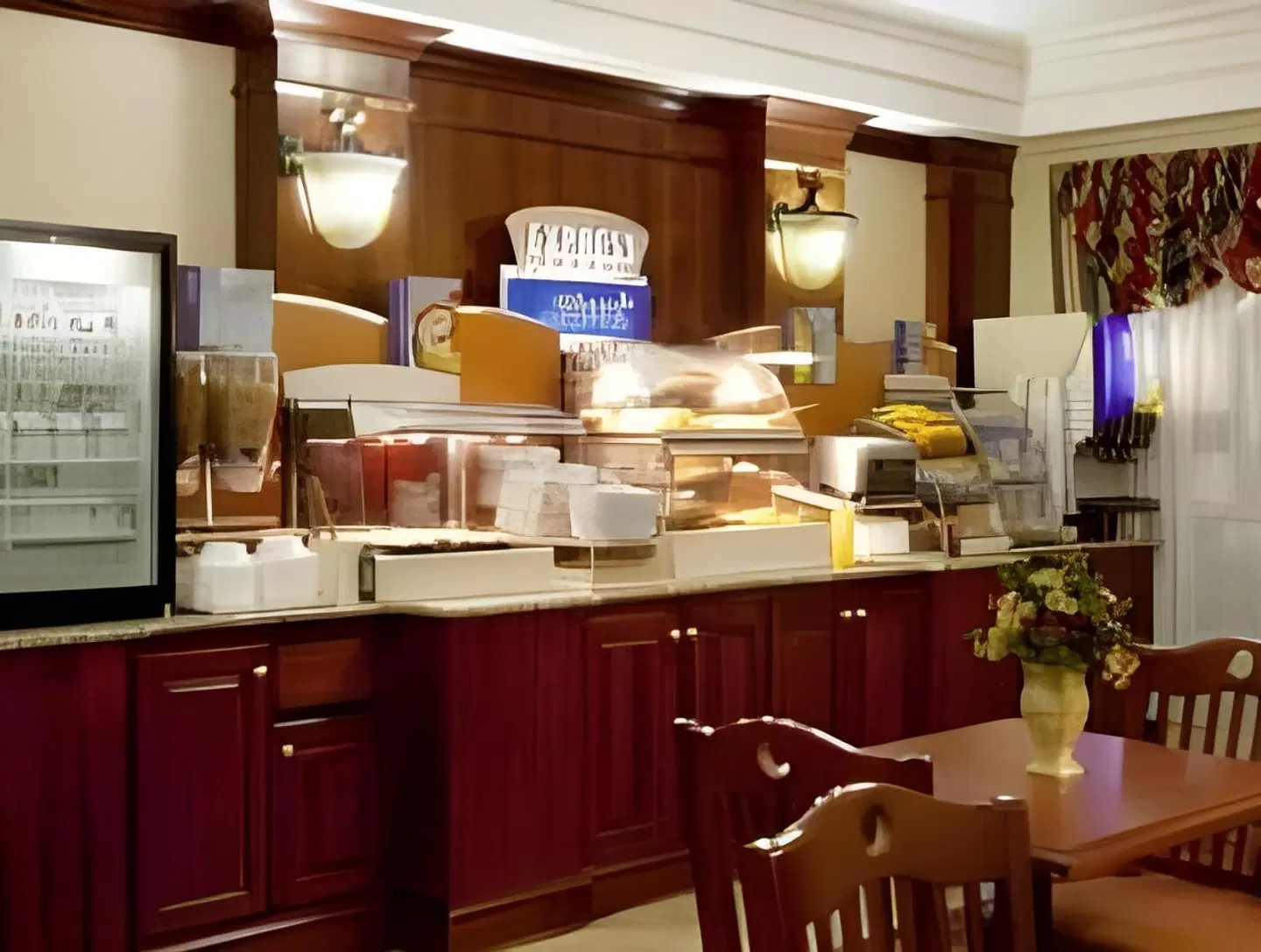 Holiday Inn Express & Suites Sumter by IHG Restaurant