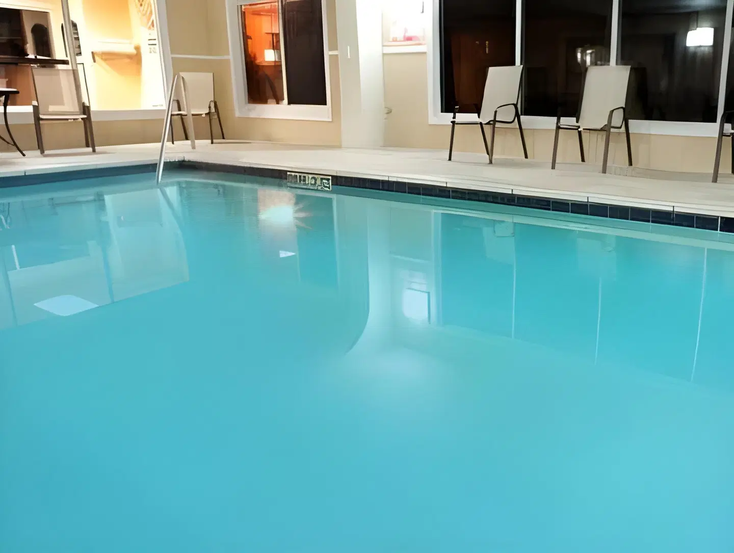 Holiday Inn Express & Suites Sumter by IHG Hallenbad
