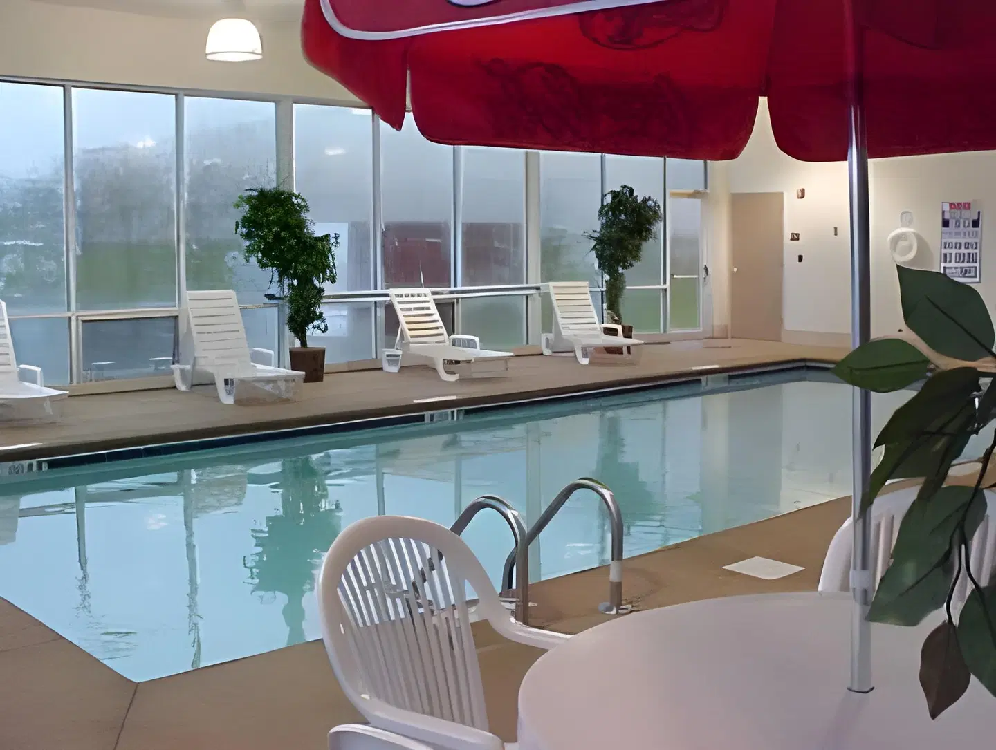 Holiday Inn Express & Suites Sumter by IHG Terrasse
