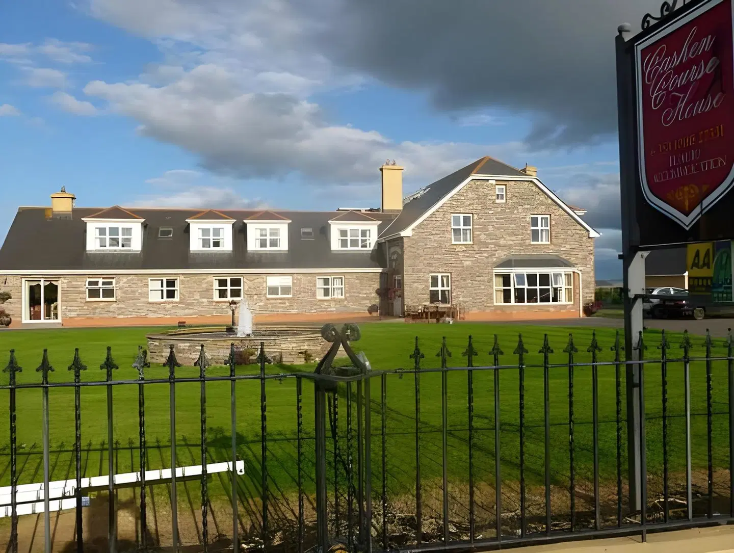 Cashen Course House EXTERIOR