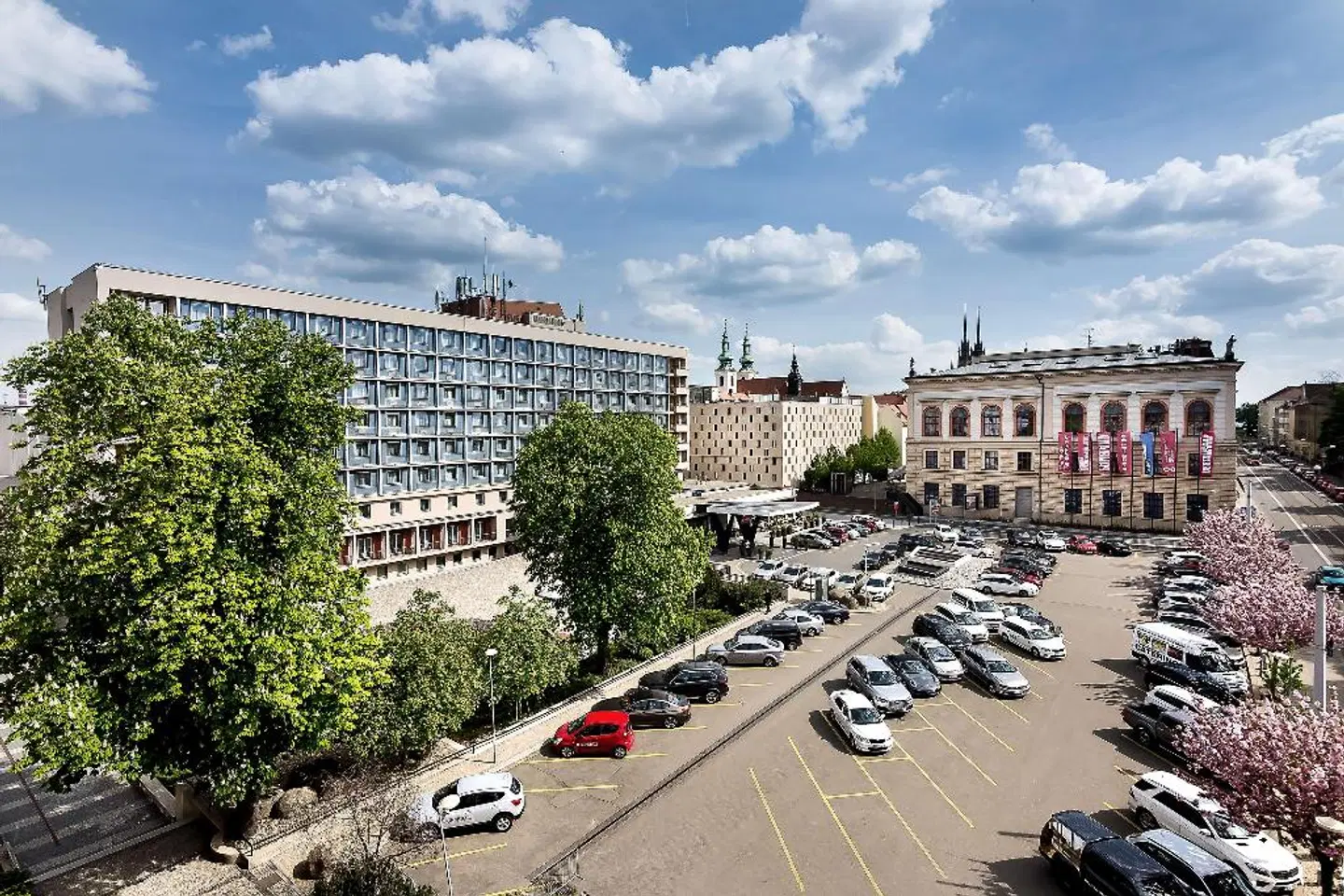 Hotel International Brno EXTERIOR