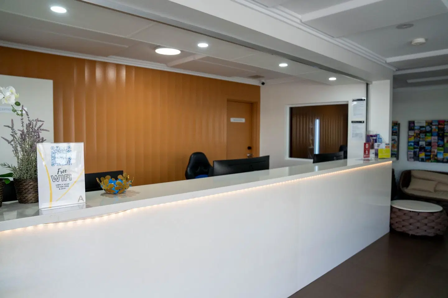 Value Suites Penrith LOUNGE_LOBBY