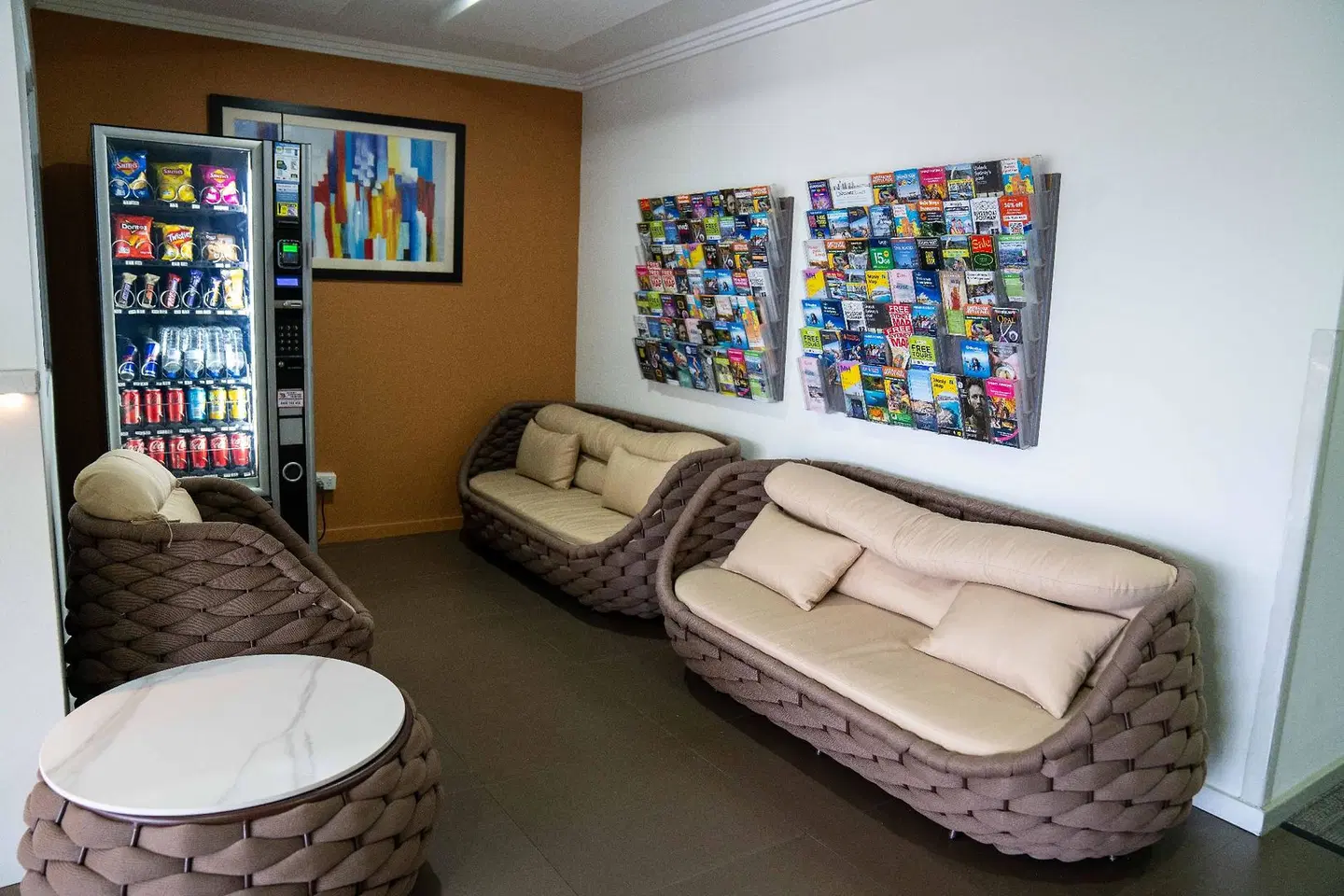 Value Suites Penrith LOUNGE_LOBBY