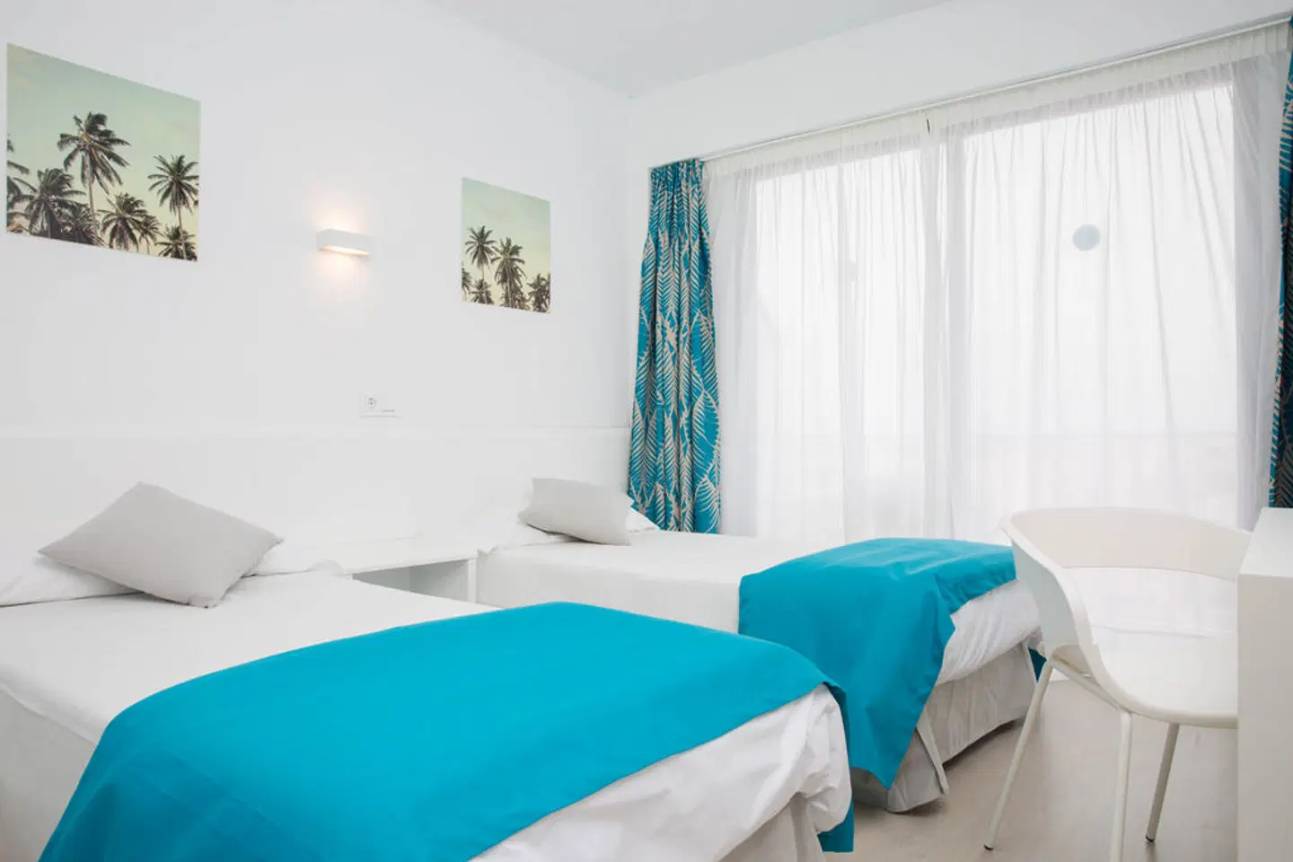 BLUESEA Arenal Tower Adults Only ROOM_EXAMPLE