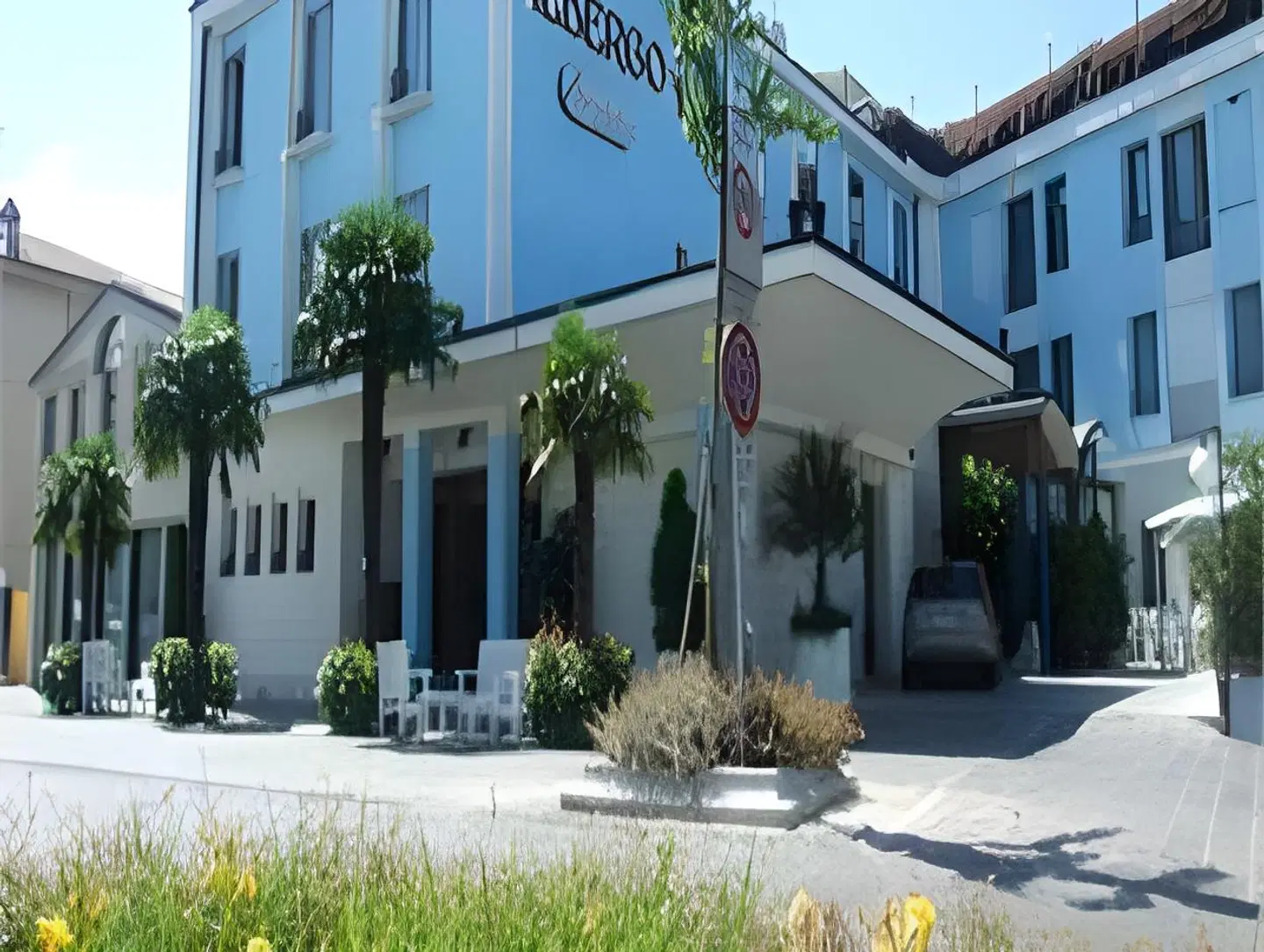 Enrichetta EXTERIOR