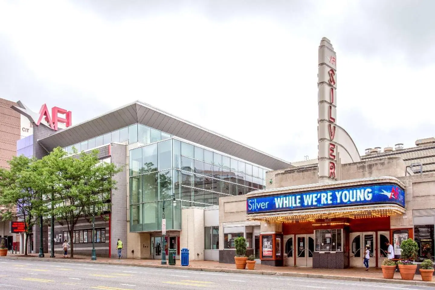 Travelodge by Wyndham Silver Spring EXTERIOR