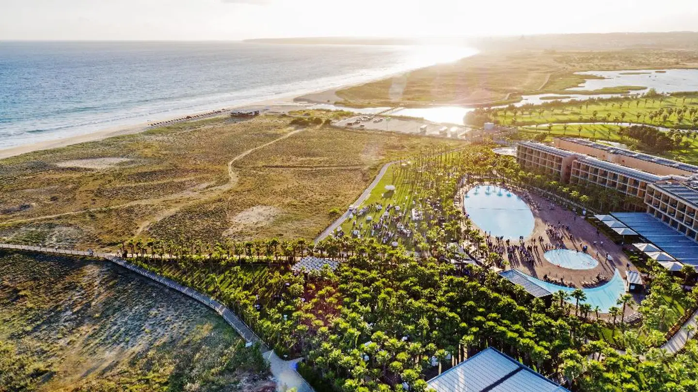 Salgados Beach Villas LANDSCAPE