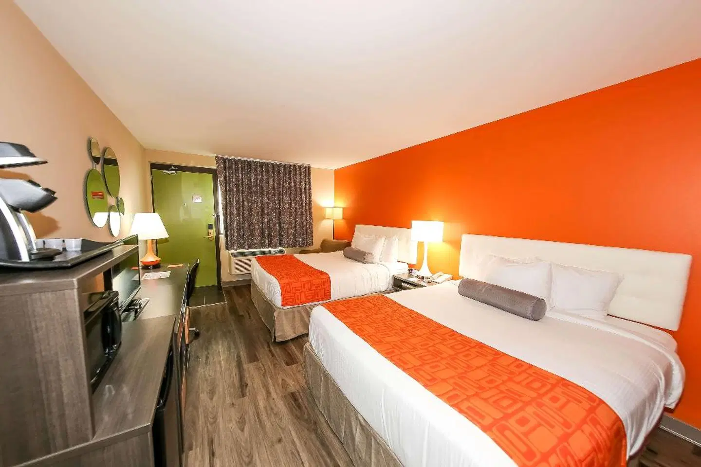 Howard Johnson by Wyndham Winnipeg West ROOM_EXAMPLE