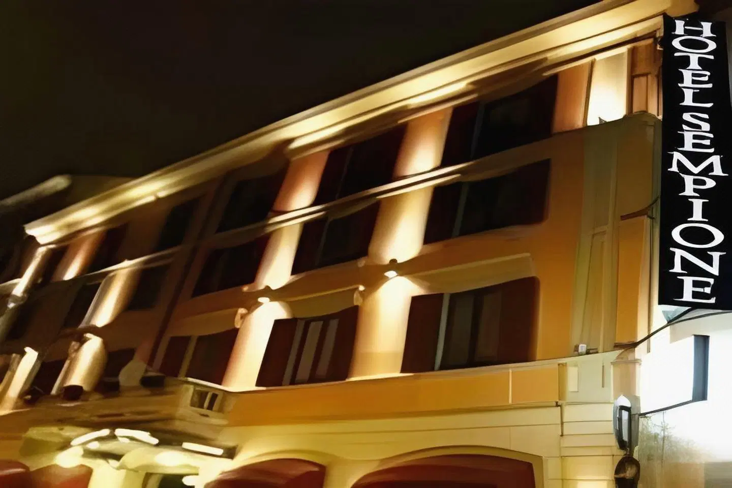 Sempione EXTERIOR