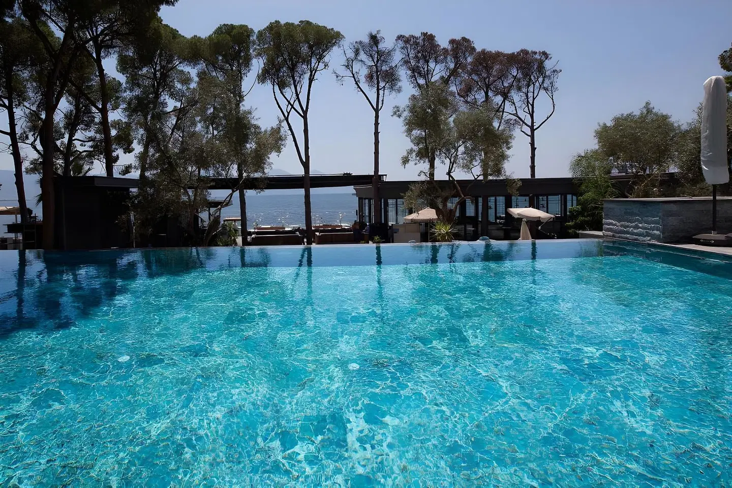Unique Life Style Hotel OUTDOOR_POOL