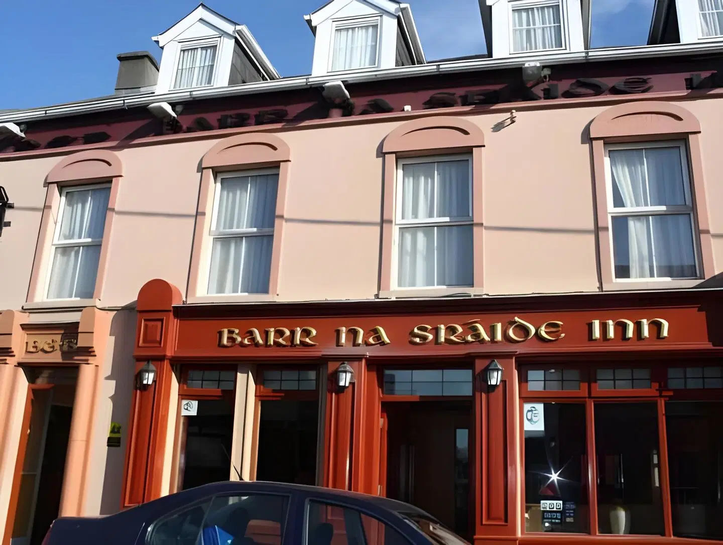Barr Na Sraide Inn EXTERIOR