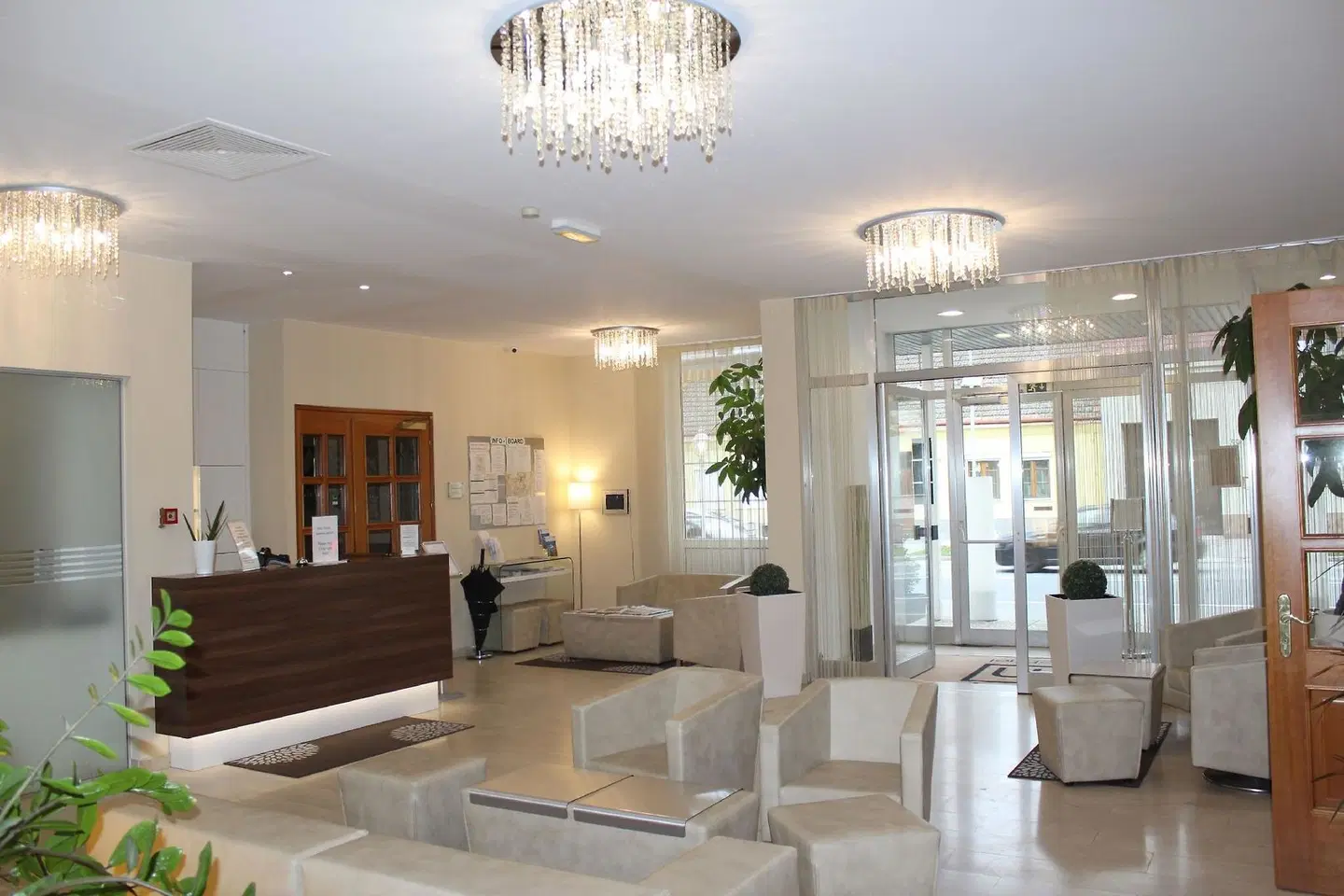 Hotel Michael LOUNGE_LOBBY