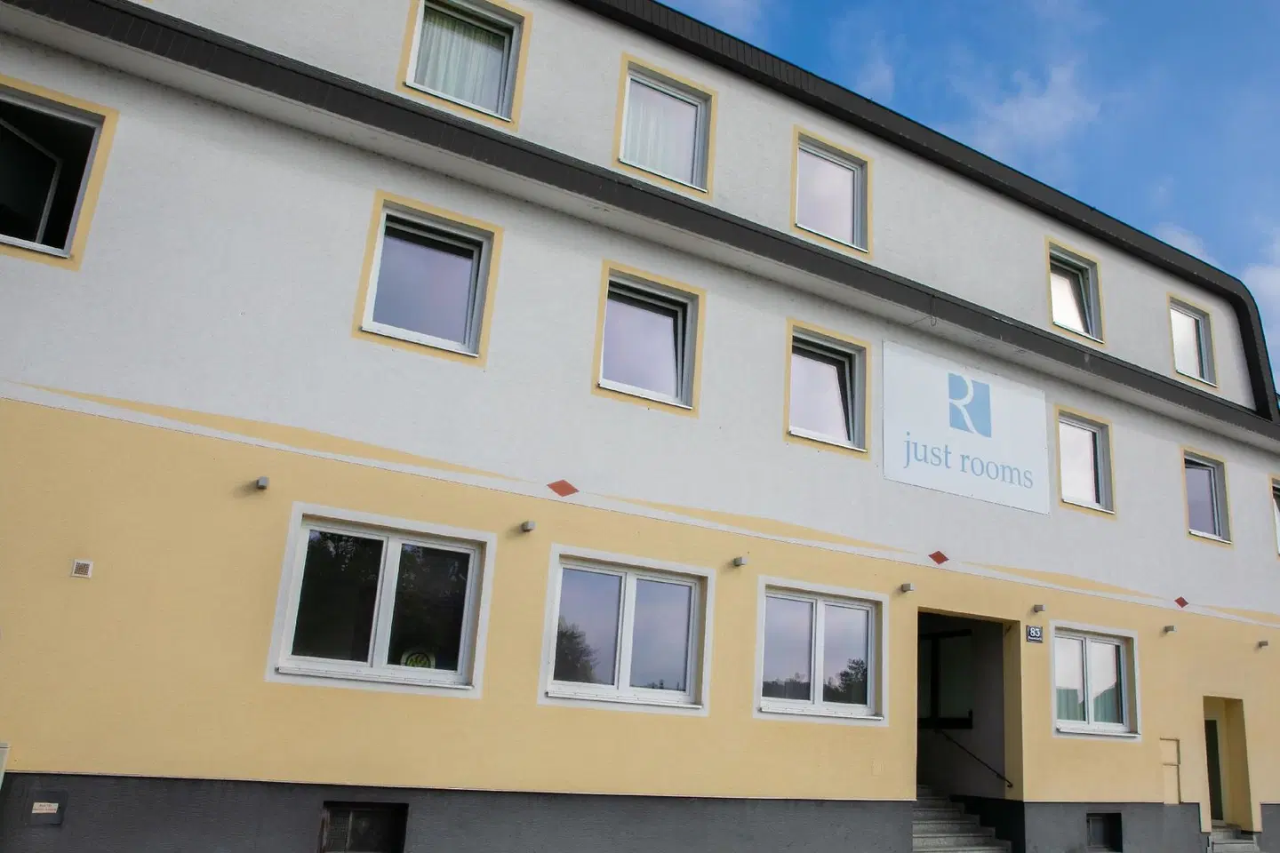 Das Reinisch Just Rooms EXTERIOR