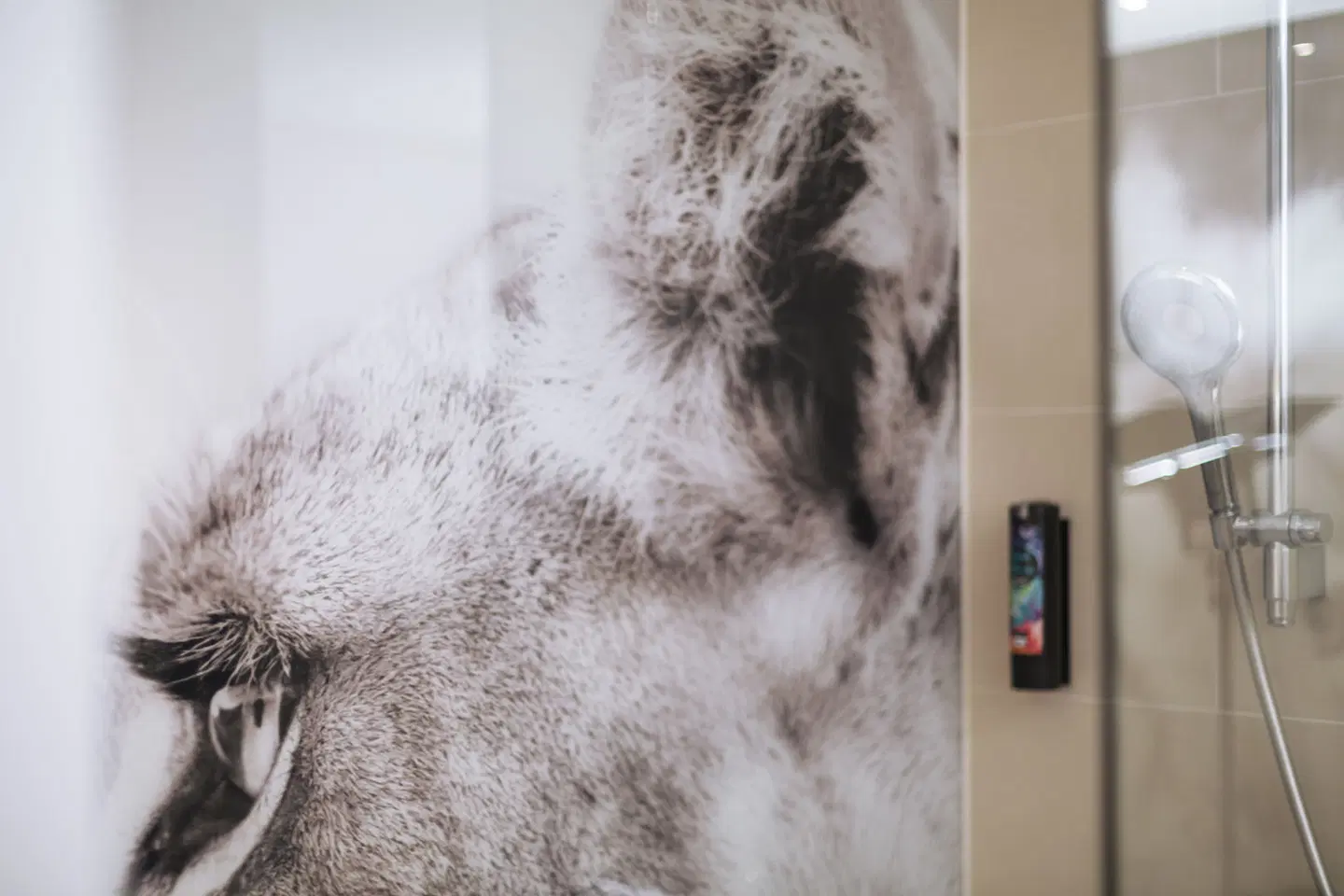 Holiday Inn - the niu, Leo Nuremberg Tiere