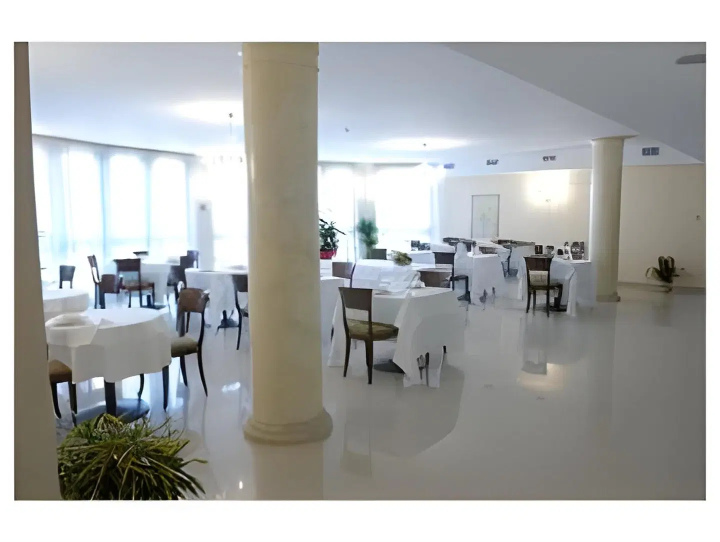 Pilgrim's Hotel Restaurant