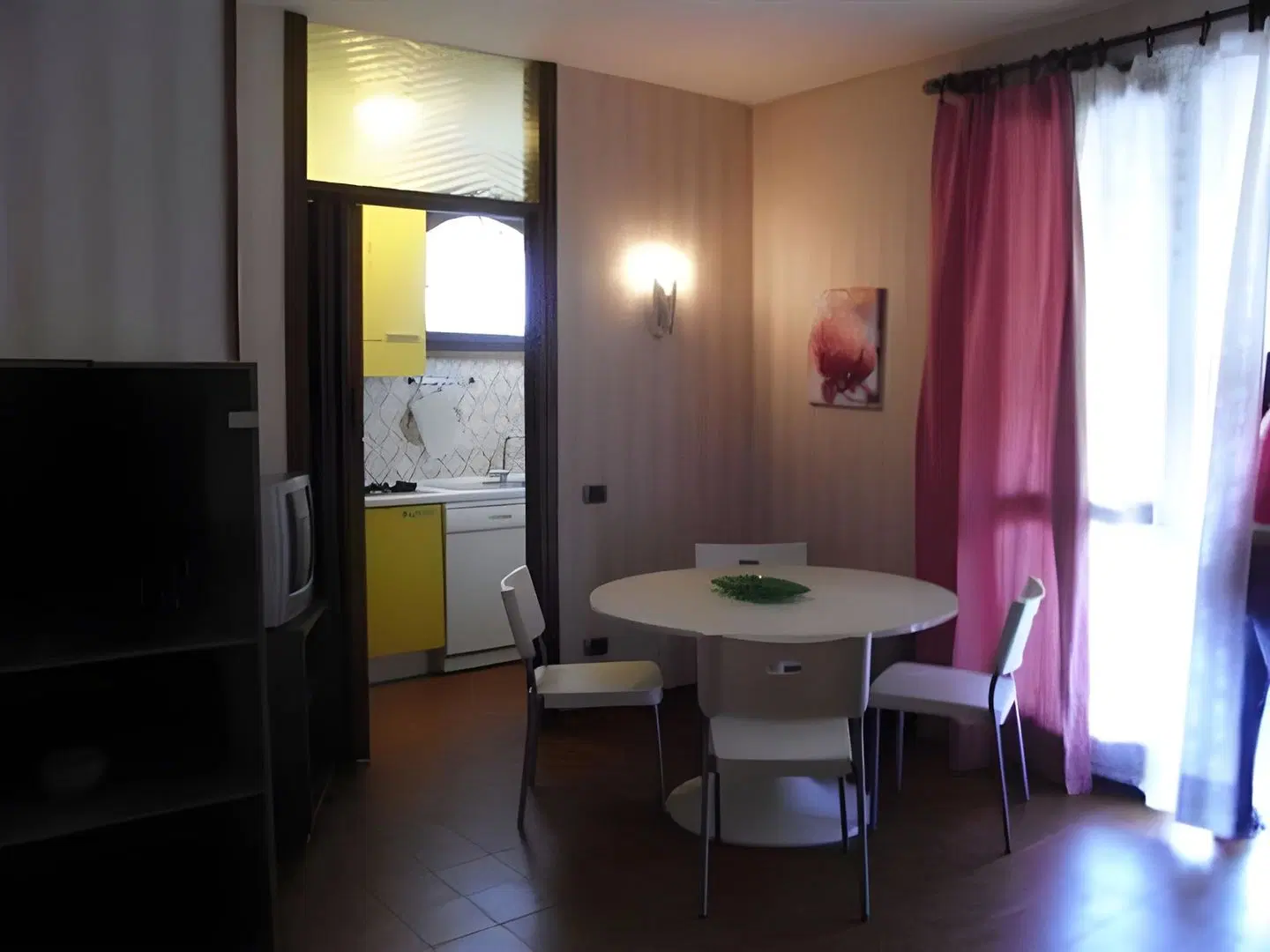 Jolly Apartments ROOM_EXAMPLE