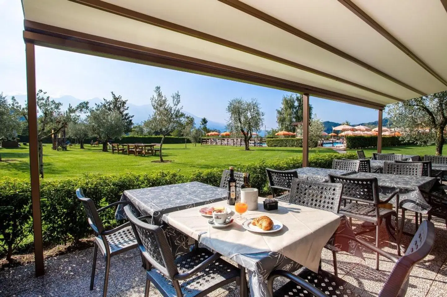 Hotel Residence La Pertica Terrasse