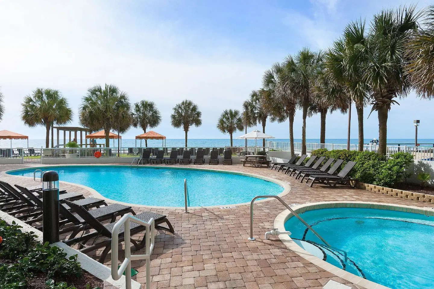 The Strand A Boutique Resort OUTDOOR_POOL