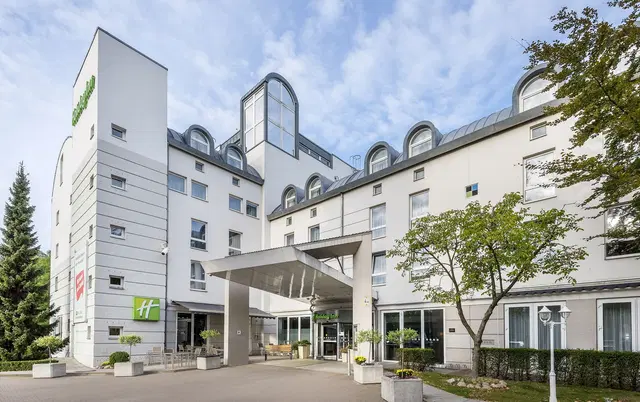 Holiday Inn Lübeck by IHG EXTERIOR