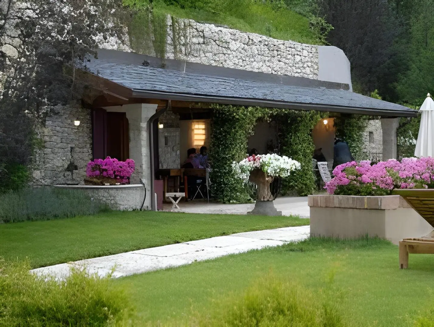 Villa Arcadio Hotel & Resort EXTERIOR