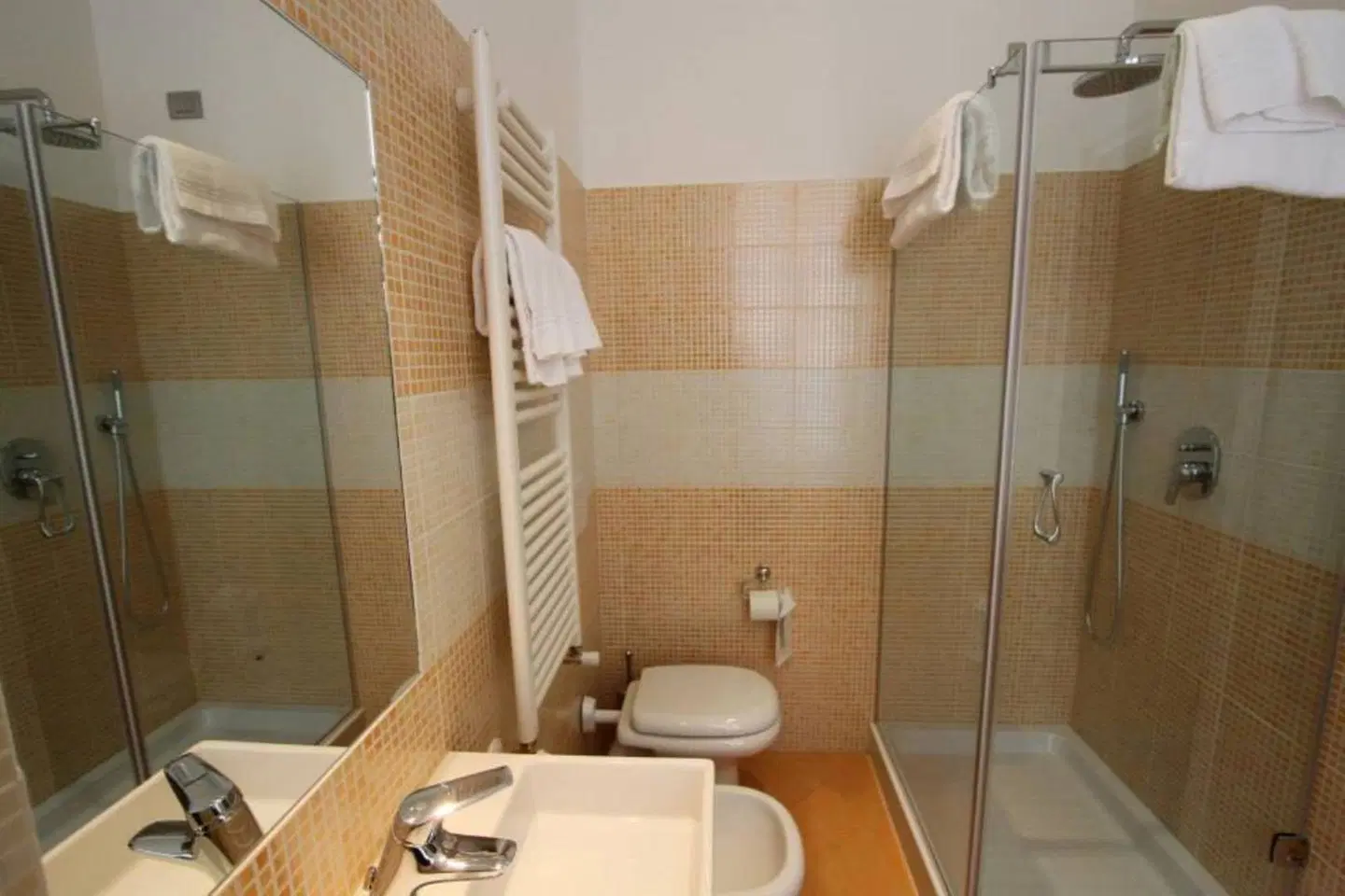 La Madonnina Badezimmer