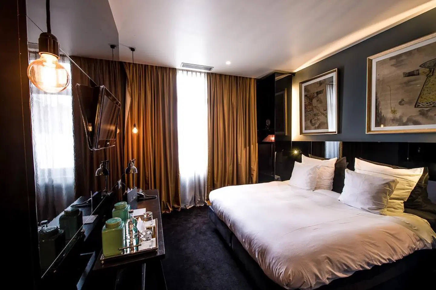 Les Nuits ROOM_EXAMPLE