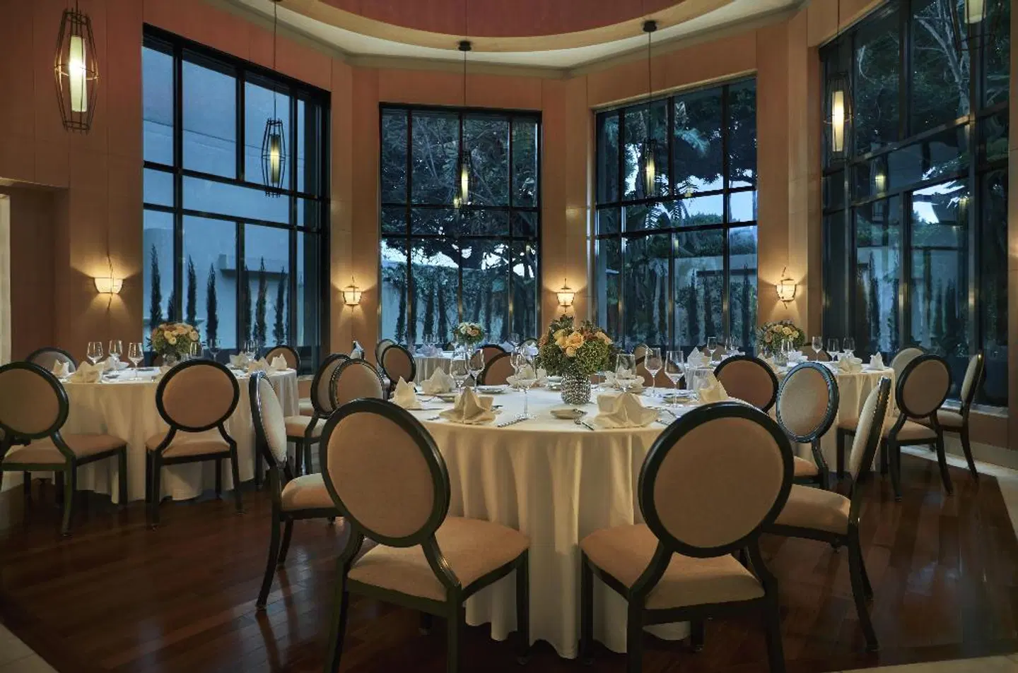L'Ermitage Beverly Hills Restaurant