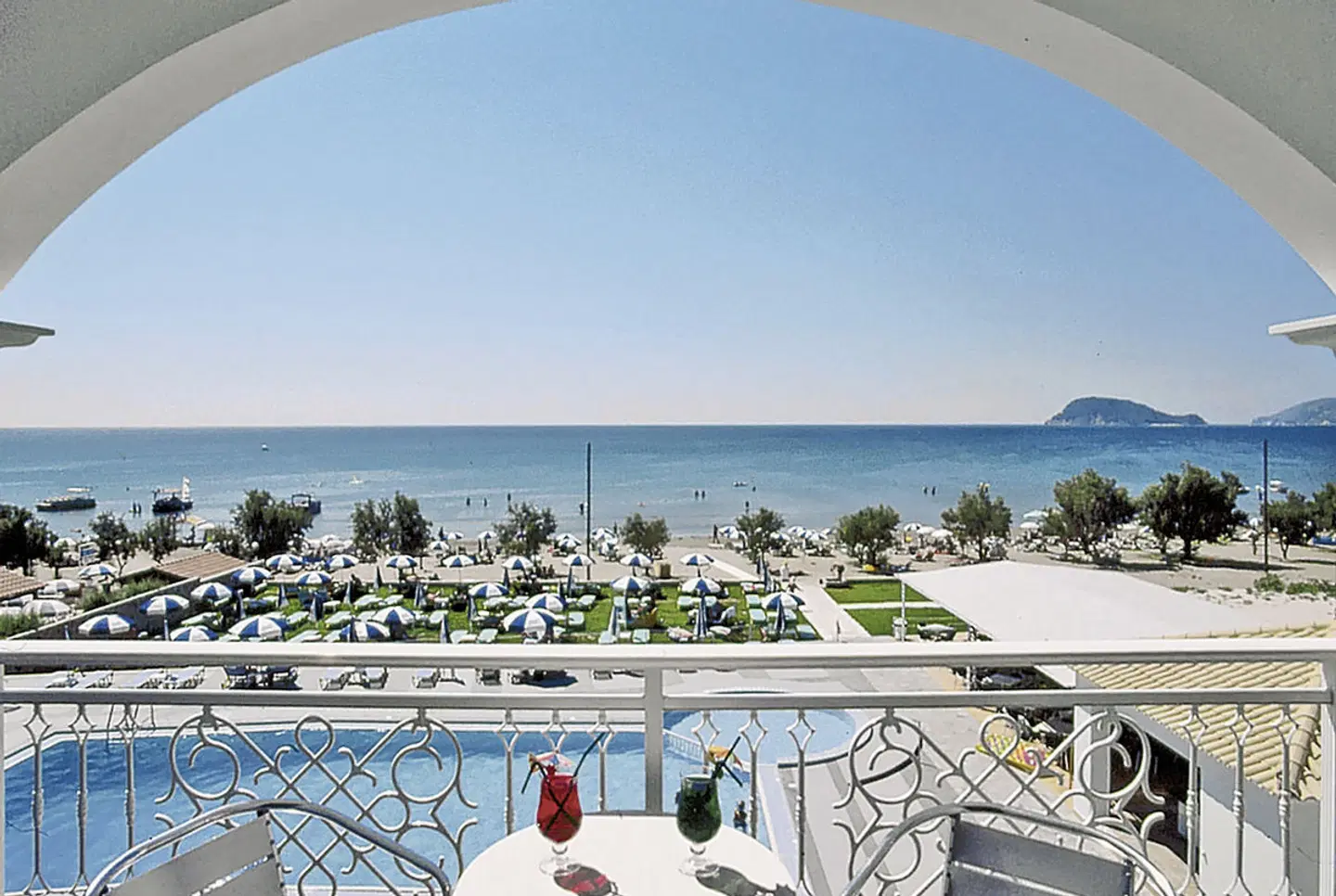 Astir Palace TERRACE