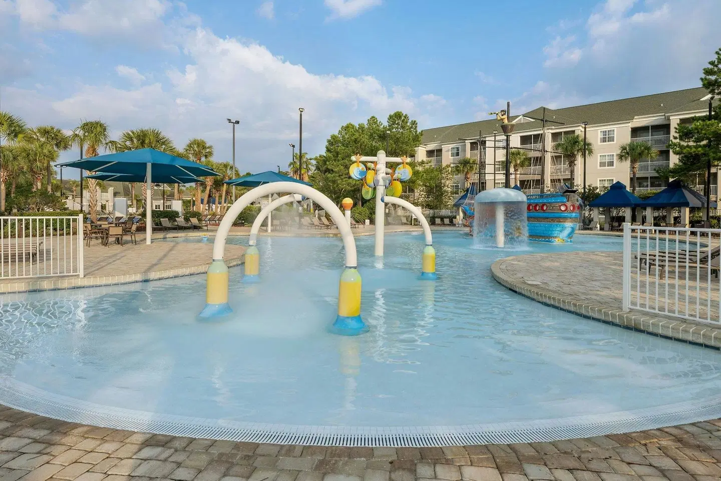 Sheraton Broadway Resort Villas OUTDOOR_POOL