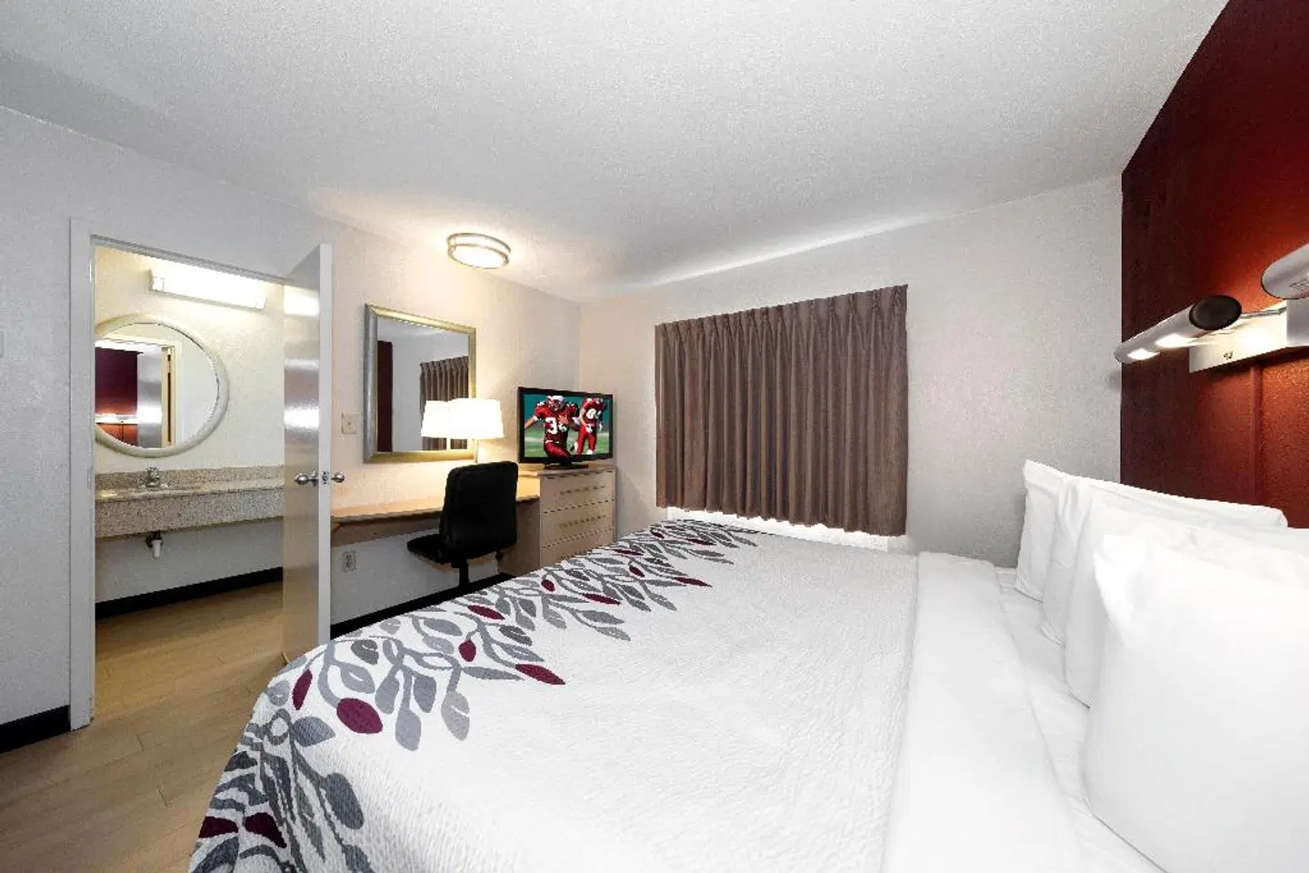 Red Roof Inn Myrtle Beach Hotel - Market Commons ROOM_EXAMPLE