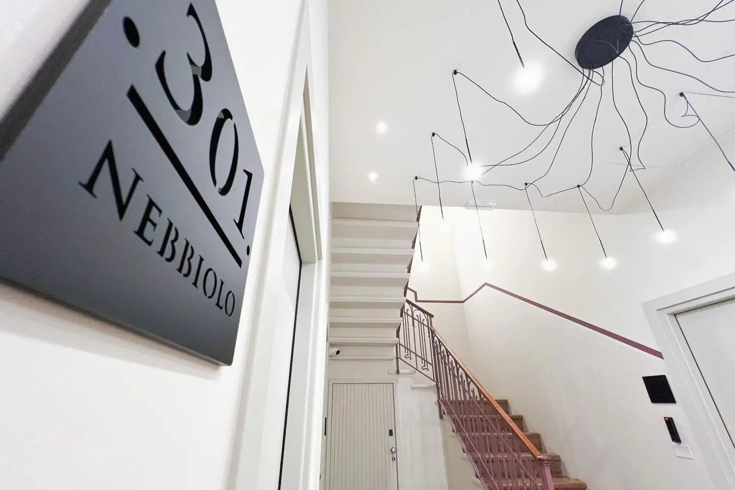 RossoVino LOUNGE_LOBBY